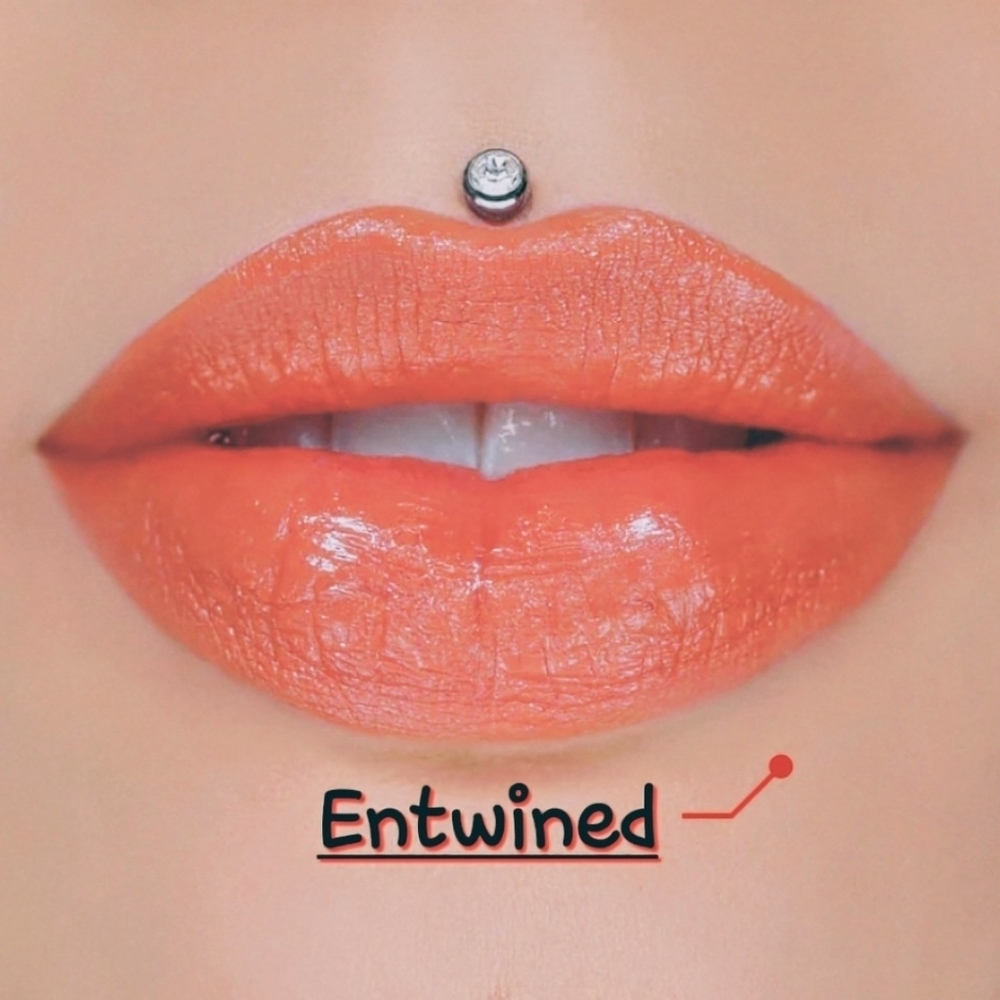 Jeffree Star Entwined Supreme Lip Gloss NIB